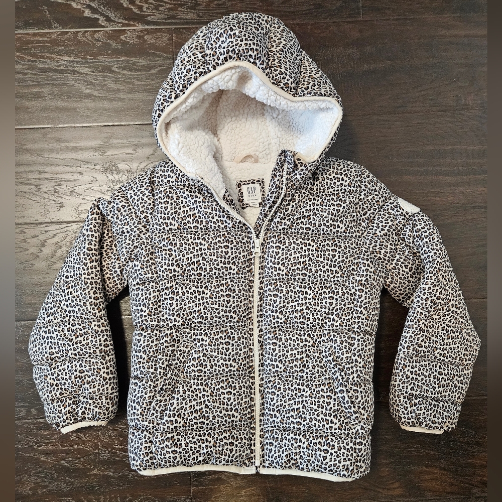 GAP Animal-Print Hooded Puffer Jacket, Girls Size M